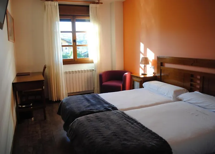 Hotel Rural Foncubierta